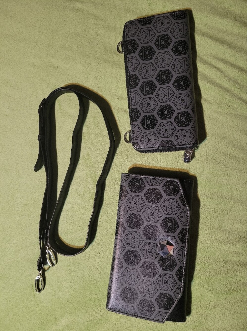 ThinkGeek D20 Wallet Handbag Shoulder Strap Adjustable Style - Picture 10 of 10
